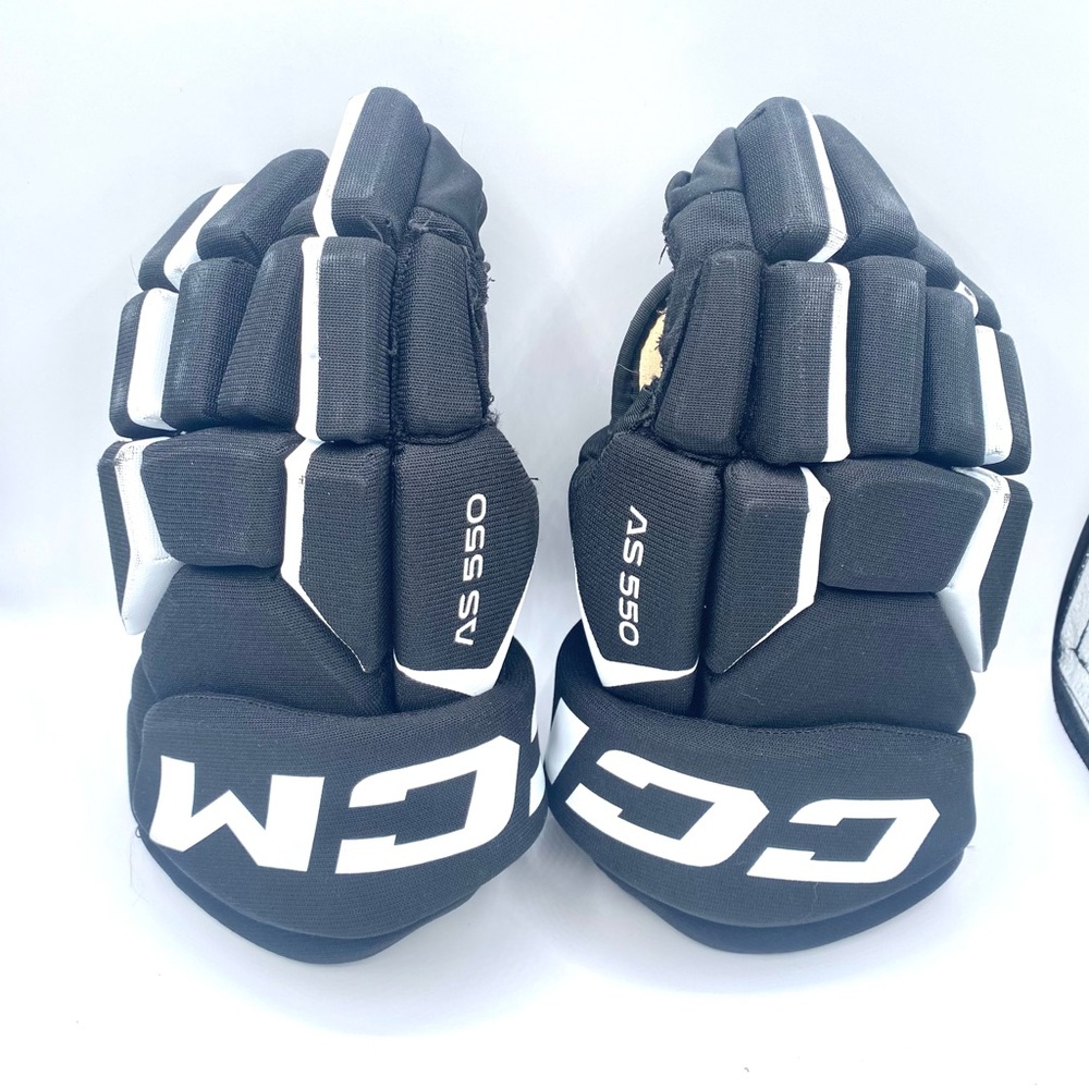 Senior CCM Tacks AS 550 Hockey Gloves Equipment Adult 14” Black White Left Right